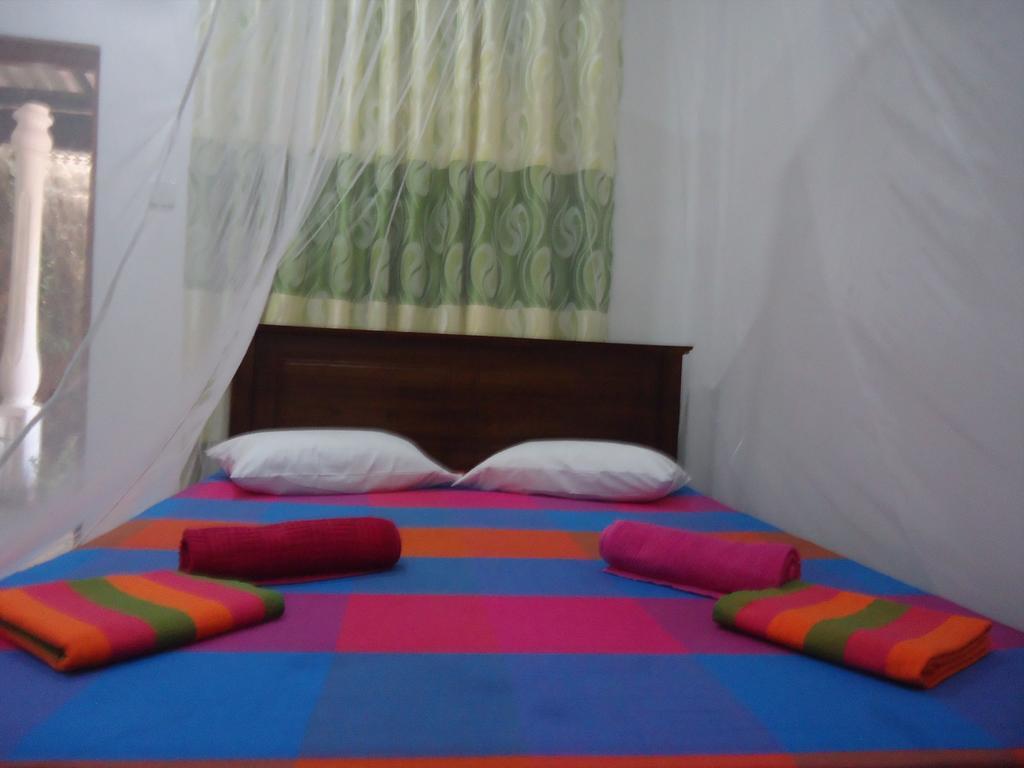 Yoho Blue Lotus Guest Mirissa Hotel Ngoại thất bức ảnh
